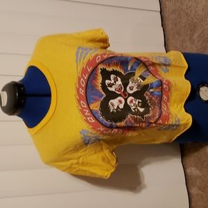 KISS t-shirt